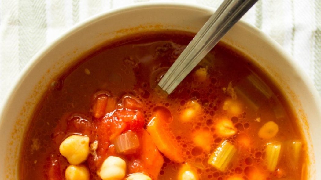Маленькая фотография блюда по рецепту «Овощной суп с нутом»